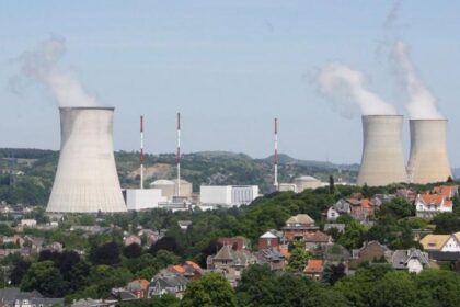 Descubre cómo un celular fue el culpable de un apagón en central nuclear de Bélgica|