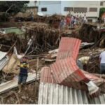 Decretan “zona de tragedia” y tres días de duelo por deslave en Las Tejerías