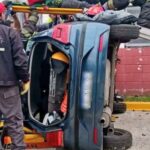 Fue a hacer su examen de conducir y se hizo viral porque terminó volcando el carro +VIDEO