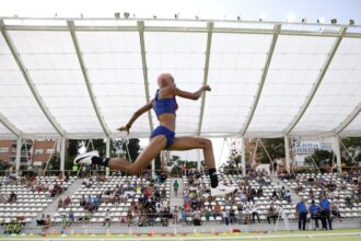 Yulimar Rojas impuso mejor marca mundial del año en su estreno al aire libre en España