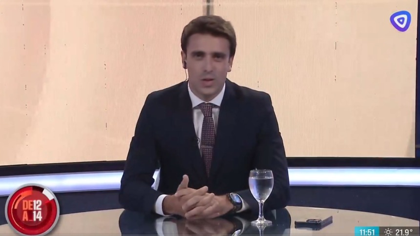 Periodista contó en pleno noticiero como su padre y tío abusaron sexualmente de él y sus hermanos