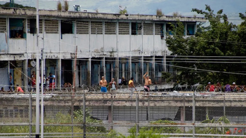 Trasladaron a alrededor de 100 detenidos de las protestas a la cárcel de Yare 3