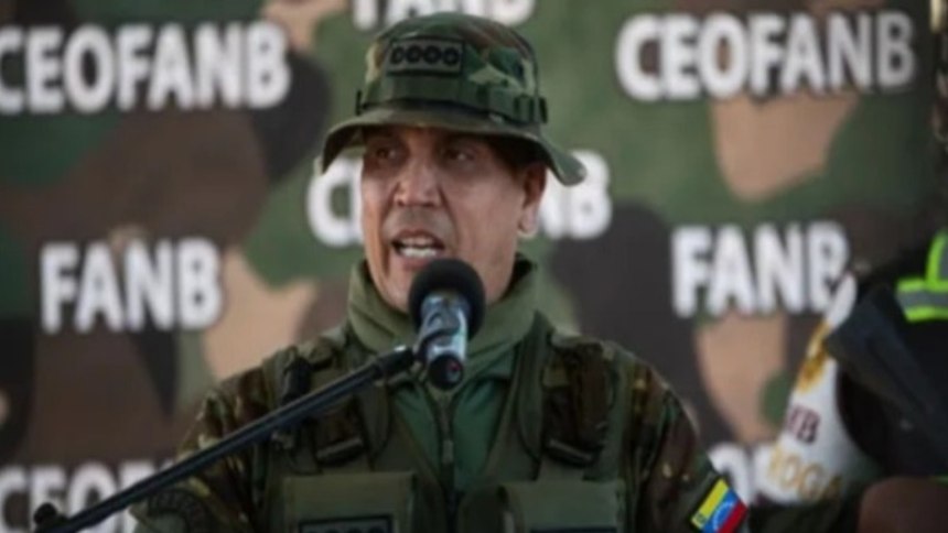 FANB rechazó nueva ronda de sanciones y el aumento en las recompensas por Maduro y Padrino López