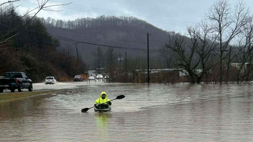 Las recientes inundaciones en EEUU dejaron un saldo de al menos nueve personas fallecidas y miles de evacuados, principalmente en el estado de Kentucky. 