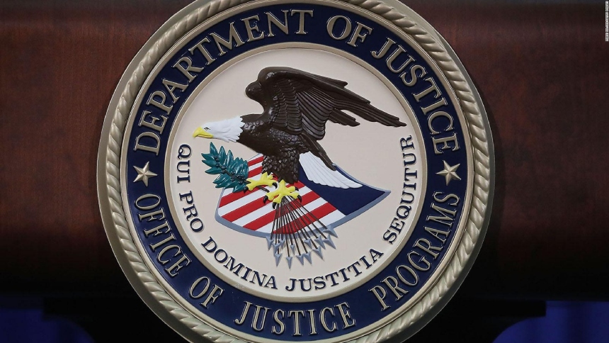 El Departamento de Justicia de Estados Unidos (DOJ, por sus siglas en inglés), anunció la imputación formal de 30 personas vinculadas al Tren de Aragua, una organización criminal venezolana que extendió sus tentáculos por América Latina y ahora por territorio estadounidense. 