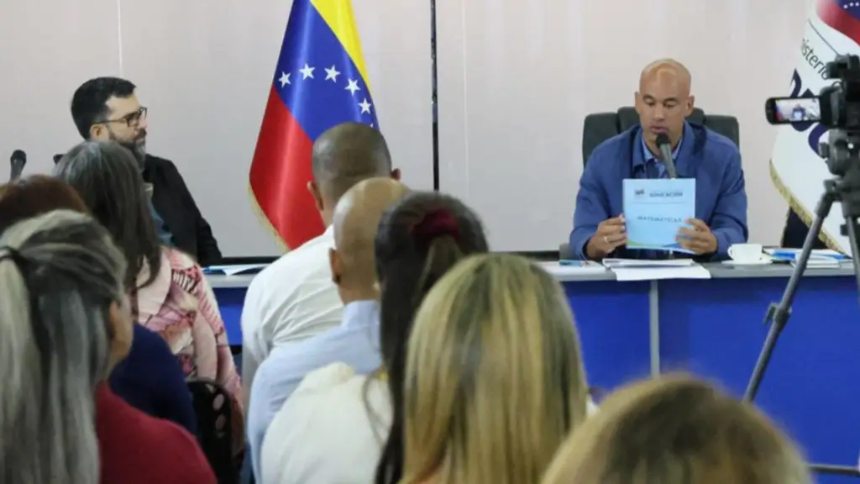 Más de 110.000 estudiantes "no escolarizados" volverán al sistema educativo este 15Sep
