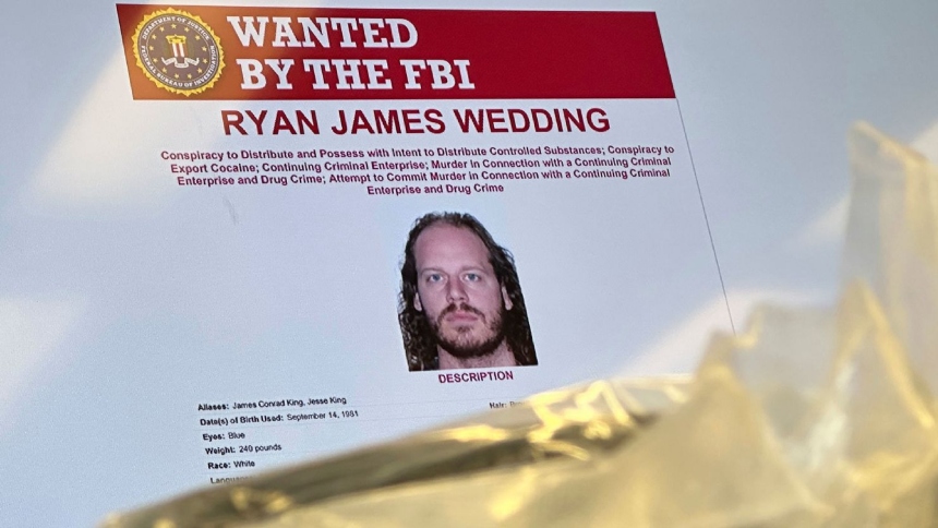 El Departamento de Estado de Estados Unidos anunció este miércoles, 19 de noviembre, el incremento de la recompensa por información que conduzca a la captura o condena de Ryan James Wedding, exdeportista olímpico canadiense y actual cabecilla de una red internacional de narcotráfico.  
