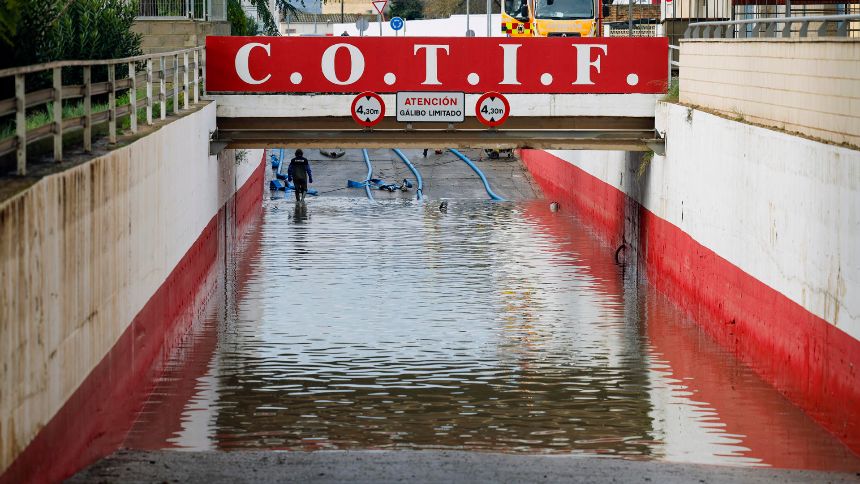 Lluvias torrenciales golpean España: confirman tres muertos y destrucción de viviendas