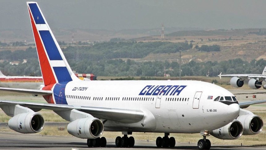 Cuba comunica a las aerolíneas que en 24 horas se queda sin combustible para aviones